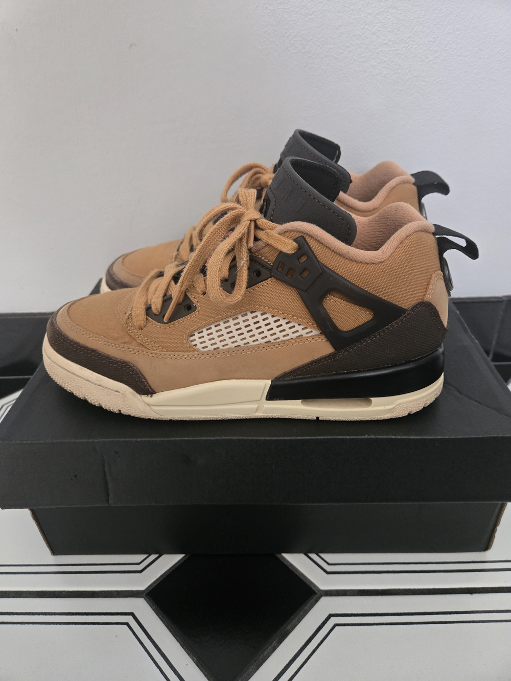 Big Boy's Jordan Spikzike Low